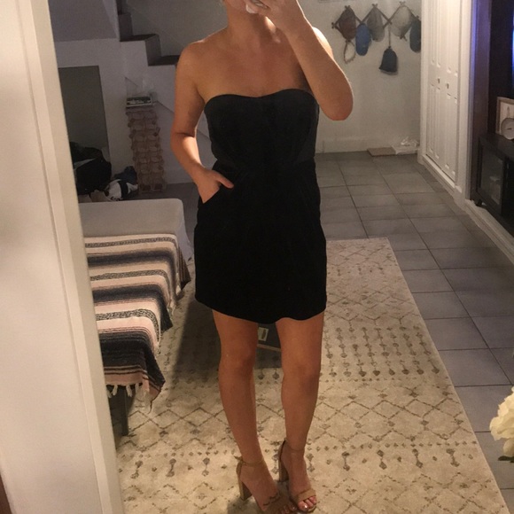 Black Velvet minidress with POCKETS! - Picture 1 of 5